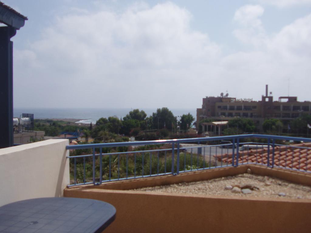 King'S Palace Apartment Paphos Zimmer foto