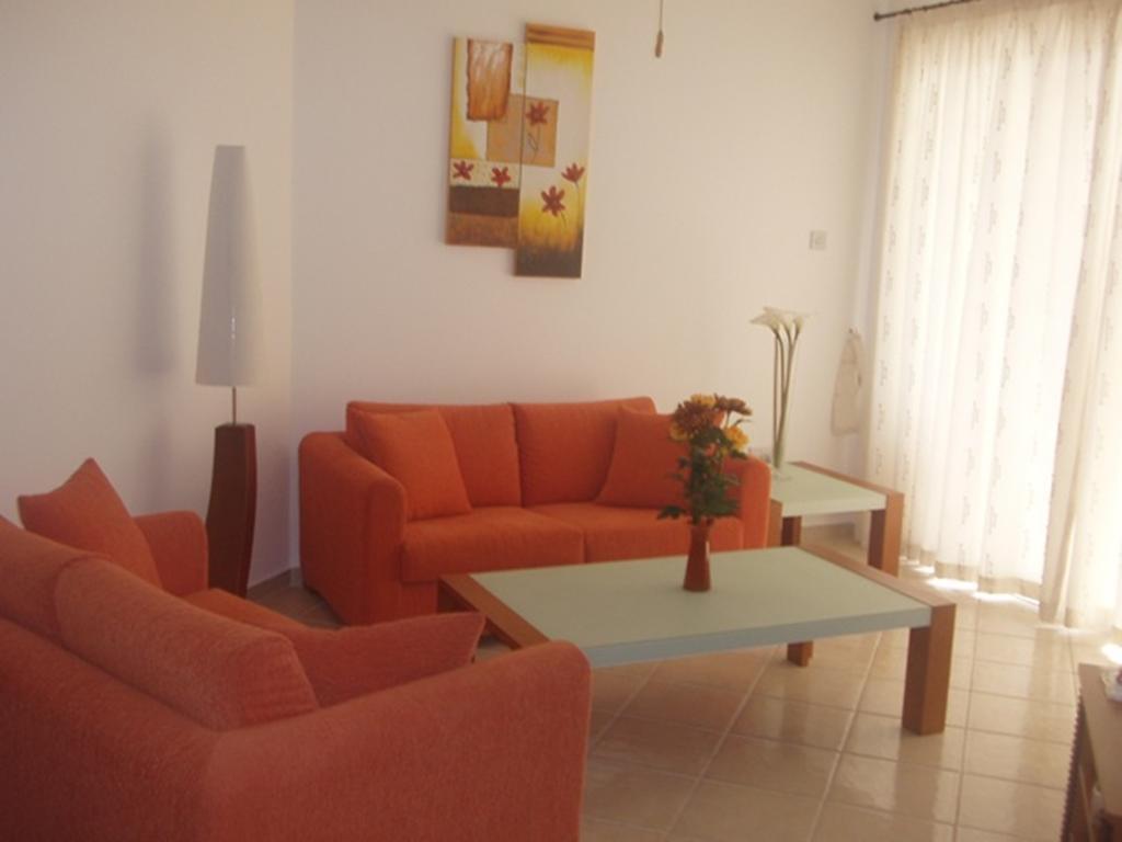 King'S Palace Apartment Paphos Zimmer foto