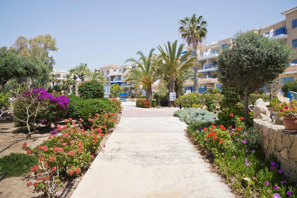 King'S Palace Apartment Paphos Exterior foto